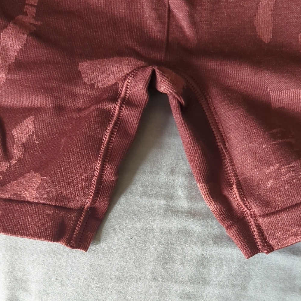 Gymshark Maroon Camo Shorts - Picture 3 of 7